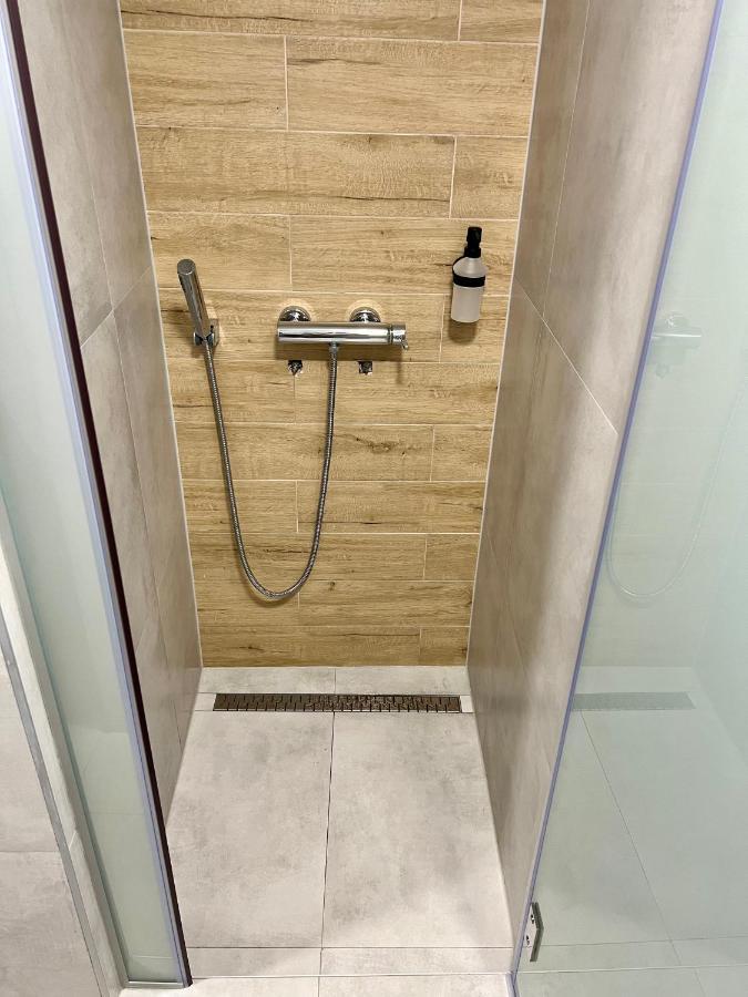 Borsa Rooms Gnojnice Exteriör bild